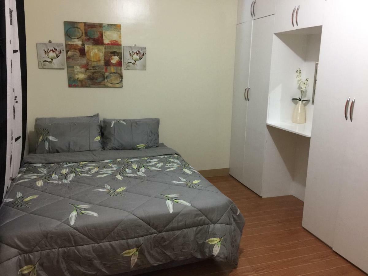 Estilo Apartment 2-Storey Clarin  Экстерьер фото